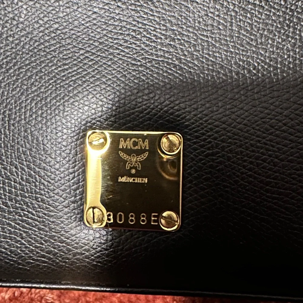 MCM Mini Heritage Satchel | Vintage | Black | Gold | Top Handle | Kelly - Picture 3 of 16